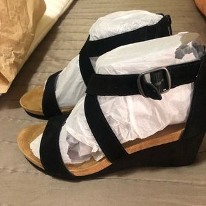 Lucky Brand Kenadee Wedge